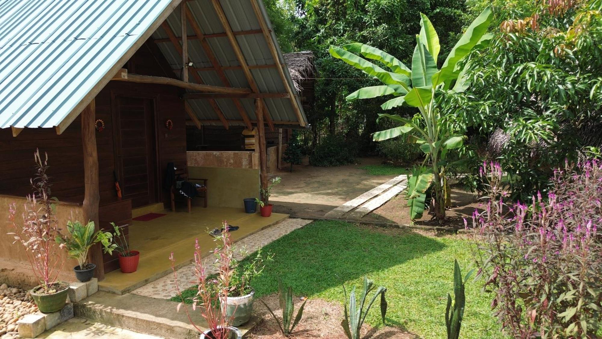 Maika Safari Lodge Udawalawe Exterior foto